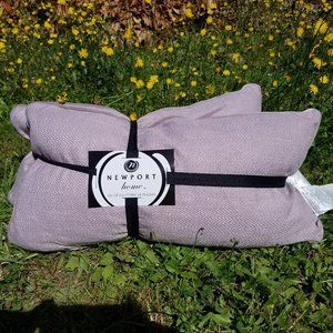 INDOOR ONESIDE PLUSH Feather Throw Pillows 2Pc